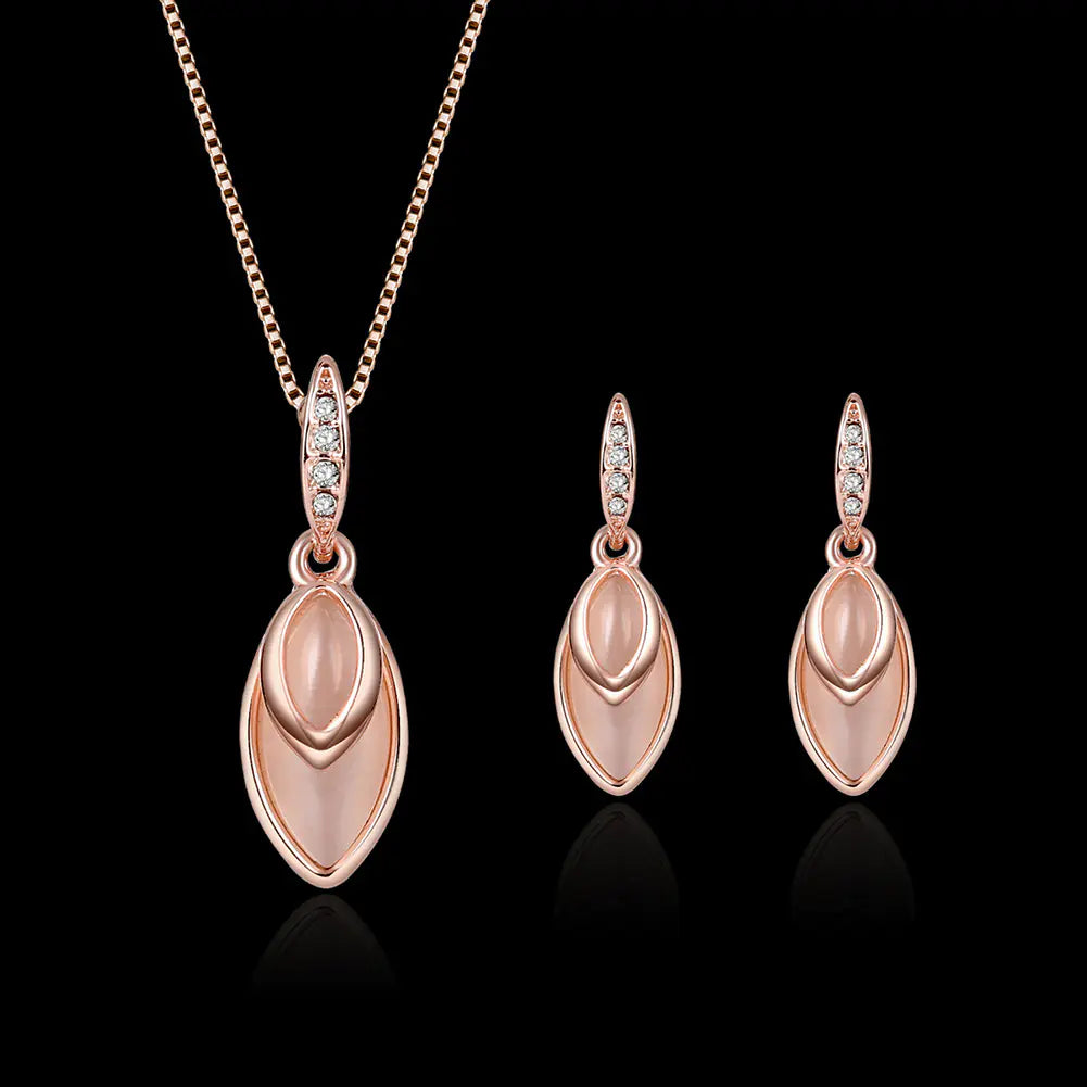 Elegant Gemstone Teardrop Jewelry Set
