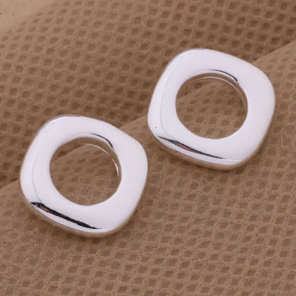 Contemporary Elegance Silver Fashion Jewelry Set