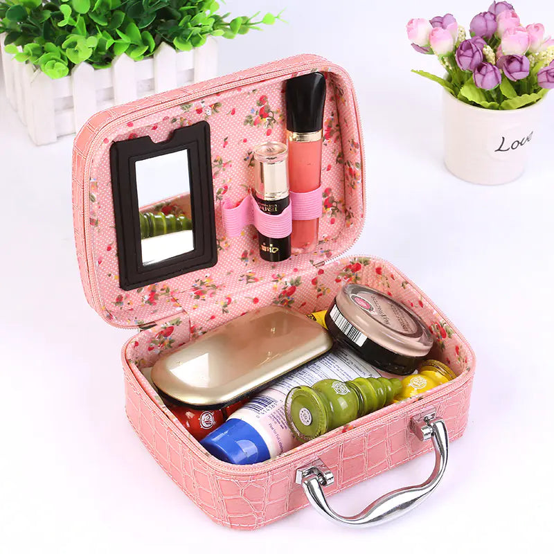 Portable Professional Look Multi-function Makeup Organizer